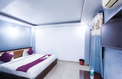 Sector 27 Hotel | Roomshala 039 Hotel Rk