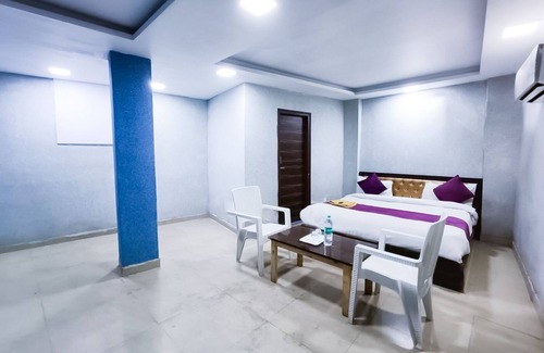 Sector 27 Hotel | Roomshala 039 Hotel Rk