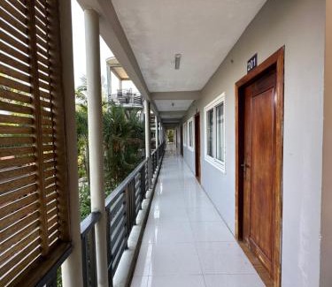 Koh Rong House | Roomy Guesthouse