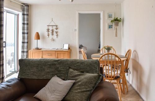Beadnell House | Rosanna Cottage