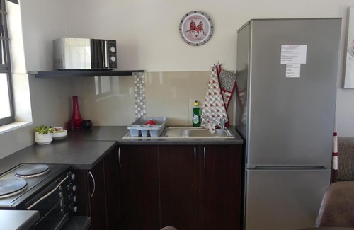 Gonubie House | Rose and Ale Self Catering Units