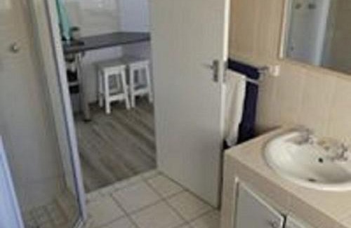 Gonubie House | Rose and Ale Self Catering Units