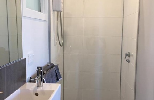 Alexandra Apartment | Rose Bern