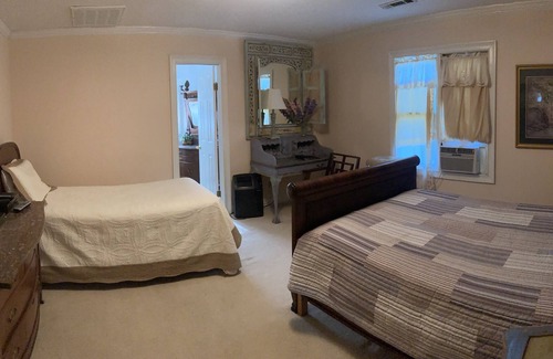 Fayette Bed & Breakfast | Rose House Inn