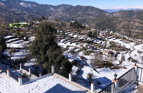 Dhanachuli Hotel | Rosewood Dhanachuli Retreat
