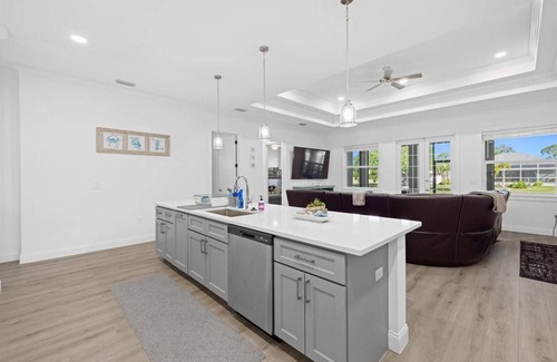 Long Meadow House | Rotonda West 4/3 with Hot Tub