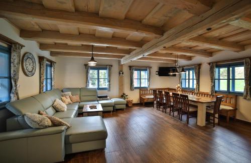 Cejle House | Roubenka U Zvoničky