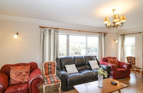 Kenmare House | Roughty Bridge View