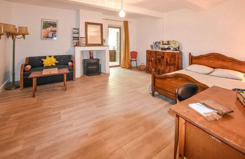 Marsanne House | Roulotte et Gite en Drome Provencale