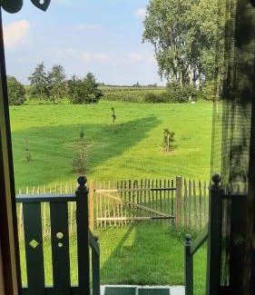 Rebecq Other | Roulotte les Mésanges