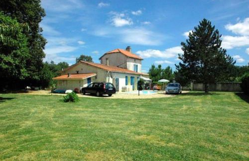 La Rochebeaucourt-et-Argentine House | Rowland's French Retreat