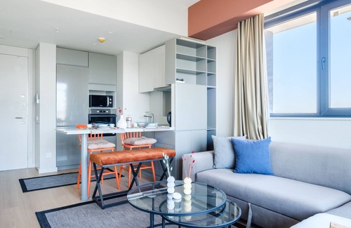 Umraniye Apartment | Roya Nova Residence by NewInn