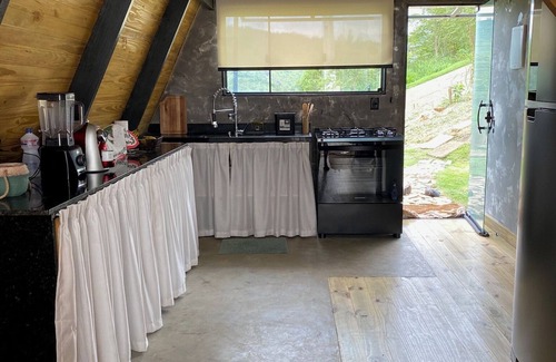 Pedro do Rio Ski Chalet | Royal Road Cottage