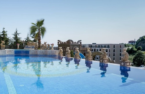 Elenite Hotel | Royal Castle Design & SPA Hotel