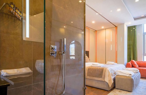 Mjull-Bathore Hotel | Royal East Resort