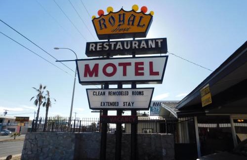 Las Cruces Hotel | Royal Host Motel