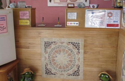 Las Cruces Hotel | Royal Host Motel