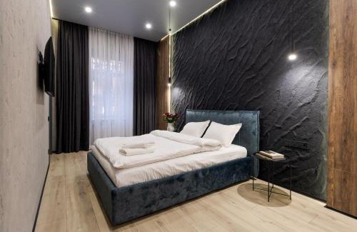 Lviv City Center Apartment | Royal jacuzzi apartment on Kostyushka 16