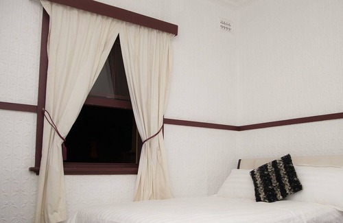Jerilderie Hotel | Royal Mail Hotel