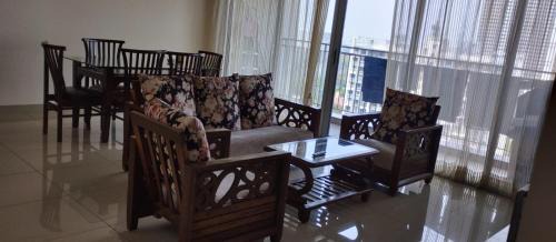 Hadapsar Bed & Breakfast | ROYAL NEST 3Bhk SUITES