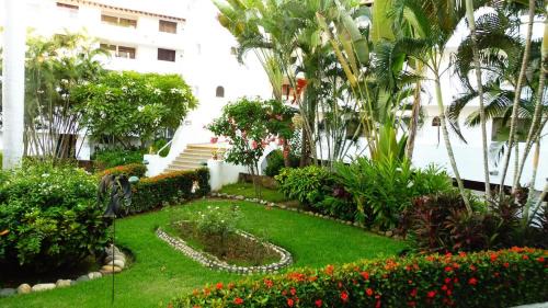 Marina Vallarta Apartment | Royal Pacific Yacht Club Condo at Marina Vallarta for 2-4