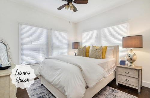 Bel Air Apartment | Royal Palms Estate