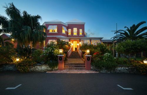 Pembroke Hotel | Royal Palms Hotel