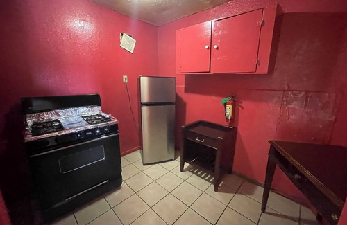 Viavant - Venetian Isles Hotel | Royal Palms Motel & RV Park