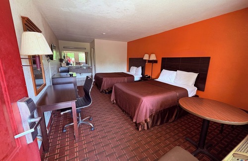 Rock Hill Hotel | Royal Regency Inn