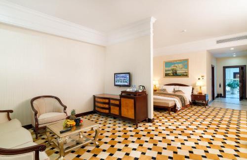 Almaty Hotel | Royal Tulip Almaty Hotel