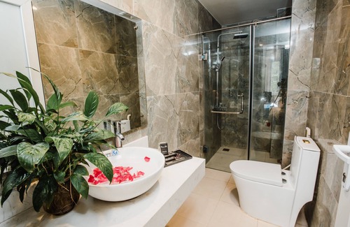 Hoai Duc Hotel | Royal