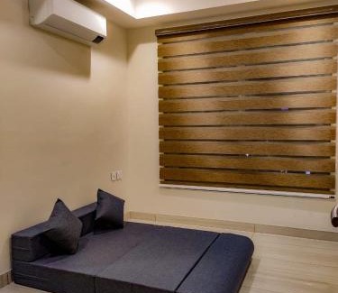 Central Chennai Hotel | RR Mount Elite Suites
