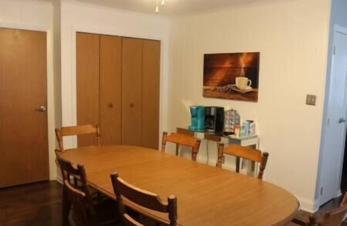 The Plains House | Rt. 682 Athens, 3 bedrooms, 2 baths, FREE Internet, Wi-Fi and FREE Parking