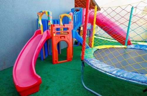 Rubineia House | Rubi casa de temporada com piscina e área gourmet