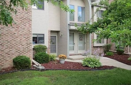 Canton Condo | Ruby's private 2-bedroom home with parking. Recently renovated with flooring.