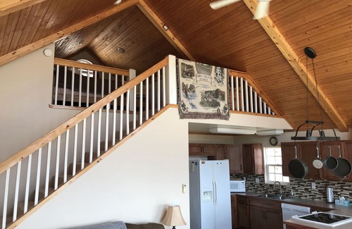 Screamer Mountain House | Rue with a View – Picturesque Mountain Views