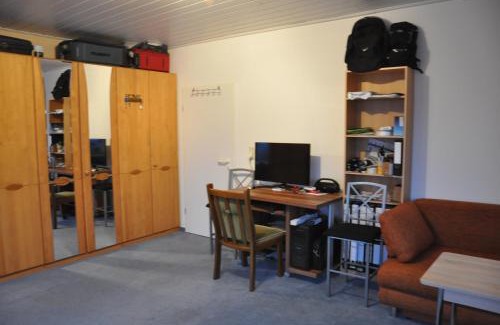 Herzebrock-Clarholz Bed & Breakfast | Ruhiges Zimmer im Dorf Self Check-in