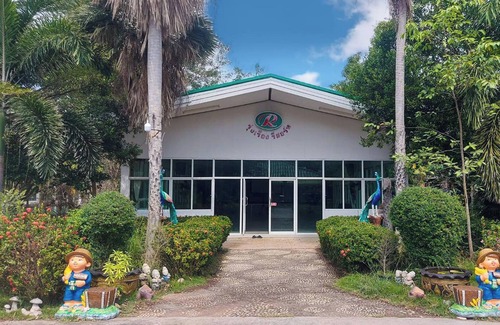 Chonnabot Villa | Rung Rueng Resort