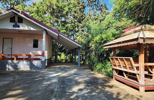Chonnabot Villa | Rung Rueng Resort