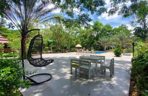 Chonnabot Villa | Rung Rueng Resort