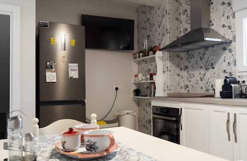 Cabra House | Rural House 'La Esperanza Rural Tourist' with Mountain View, Wi-Fi and Air Conditioning