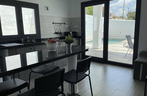 Mondron House | Rural House Villa La Fuente