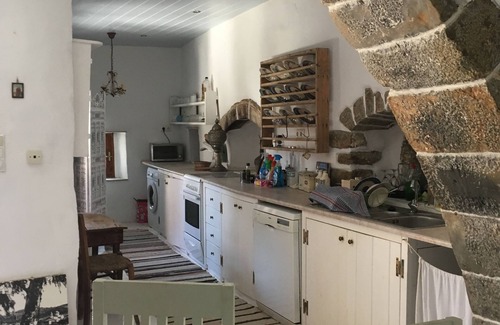 Kounelion House | Rural village retreat with spectacular mountain views near the National road