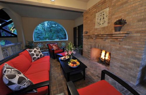 Highland Mills Bed & Breakfast | Rushmore Estate