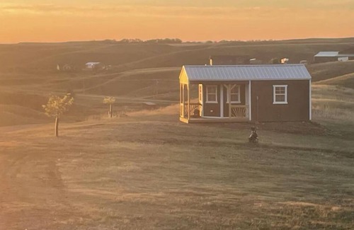 Hermosa Cabin | Rushmore Ranch Guest Cabin