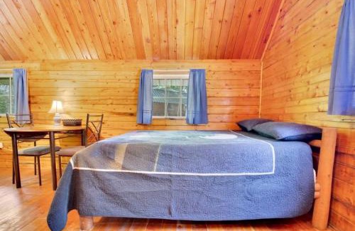 Bloomington House | Rustic Cabin in Lake Monroe