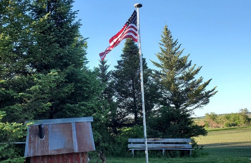 Rochester Cabin | RUSTIC CABIN IN THE WOODS, 5 MIN TO ROCHESTER