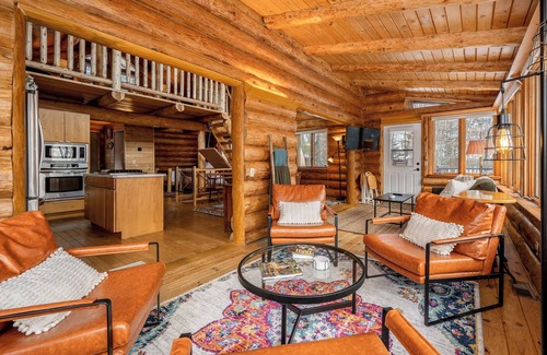 Grand Rapids Cabin | Rustic Charm on Lake Pokegama: Cozy Log Cabin Retreat in Grand Rapids, MN