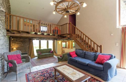 Lierneux House | Rustic Cottage in Jevigné
