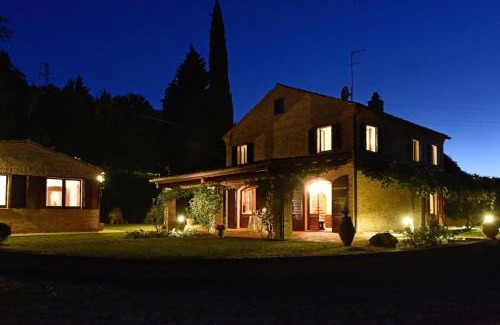 Civitanova Marche Villa | Rustic Country house
